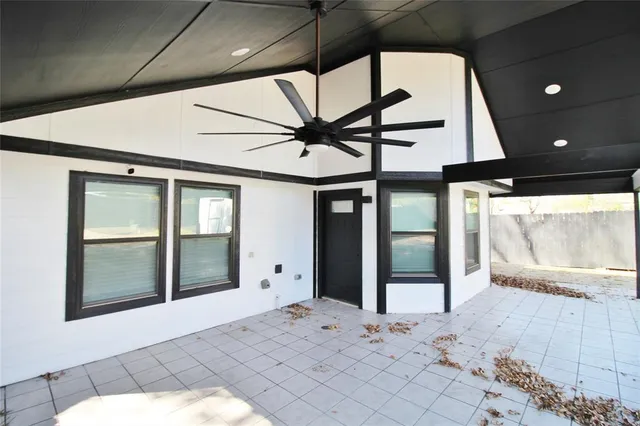 a view of an entryway