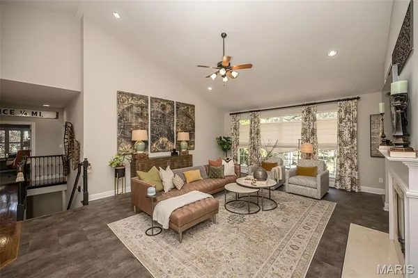 $740,000 | 233 Fox Haven Drive, O'Fallon, MO 63368