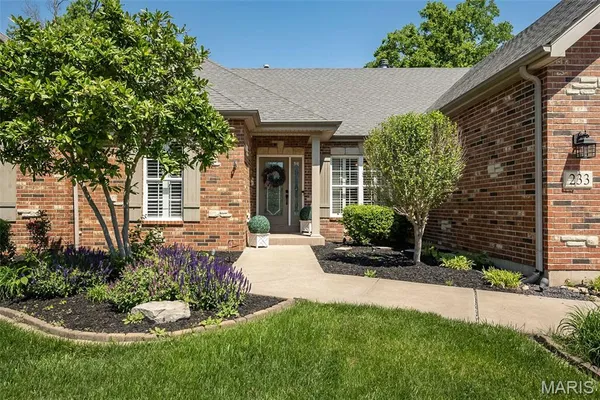 $740,000 | 233 Fox Haven Drive, O'Fallon, MO 63368