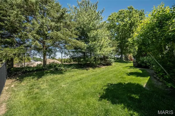 $740,000 | 233 Fox Haven Drive, O'Fallon, MO 63368