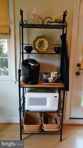 $2,150 | 1107 North Pitt Street, Unit 2A, Alexandria, VA 22314