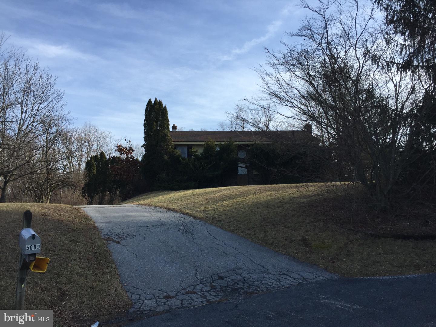 5089 Ridgewood Road Reading, PA 19608 - Photo 1 of 10