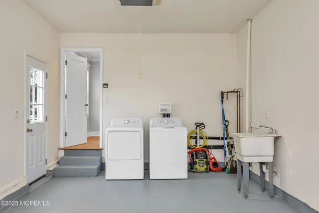 $349,900 | 75 Brakenbury Drive, Toms River, NJ 08757