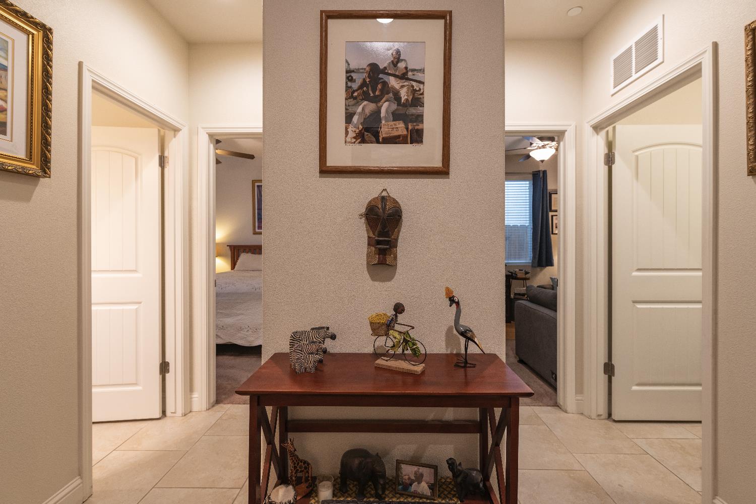 2776 Pontiac Avenue Clovis, CA 93611 - Photo 2 of 28