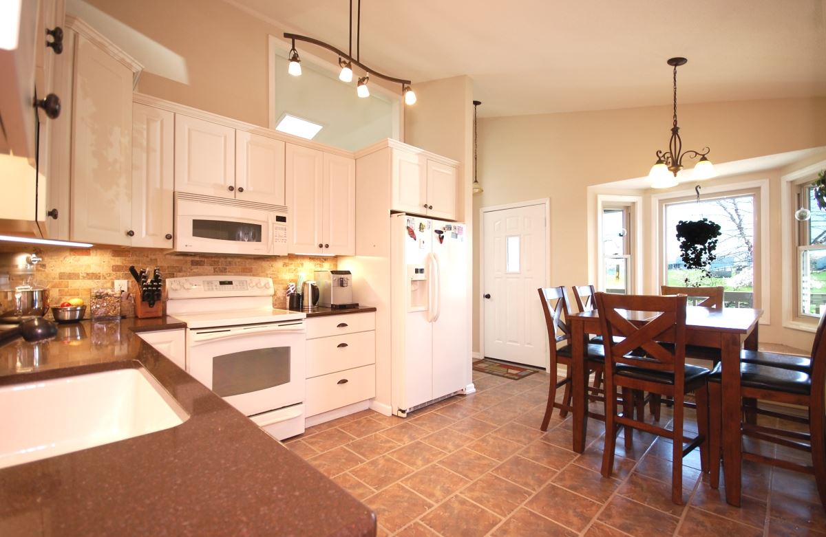 9439 St Joe Road Fort Wayne, IN 46835 - Photo 11 of 30