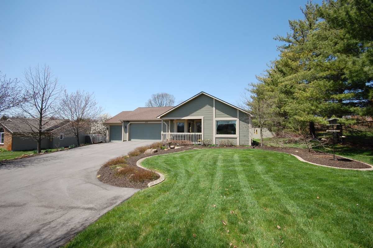 9439 St Joe Road Fort Wayne, IN 46835 - Photo 3 of 30