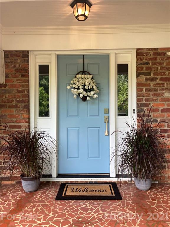 5927 Gate Post Road Charlotte, NC 28211 - Photo 3 of 44 Gallery Image 3