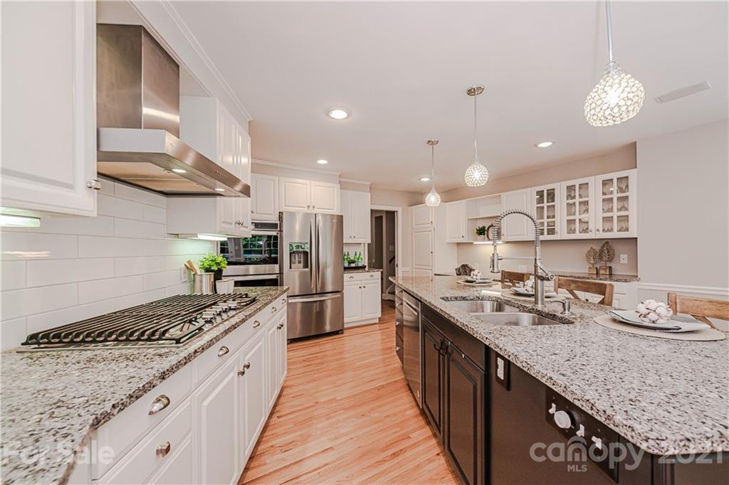 5927 Gate Post Road Charlotte, NC 28211 - Photo 22 of 44 Gallery Image 22
