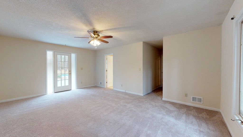 841 Point Comfort Road Martinez, GA 30907 - Photo 9 of 28