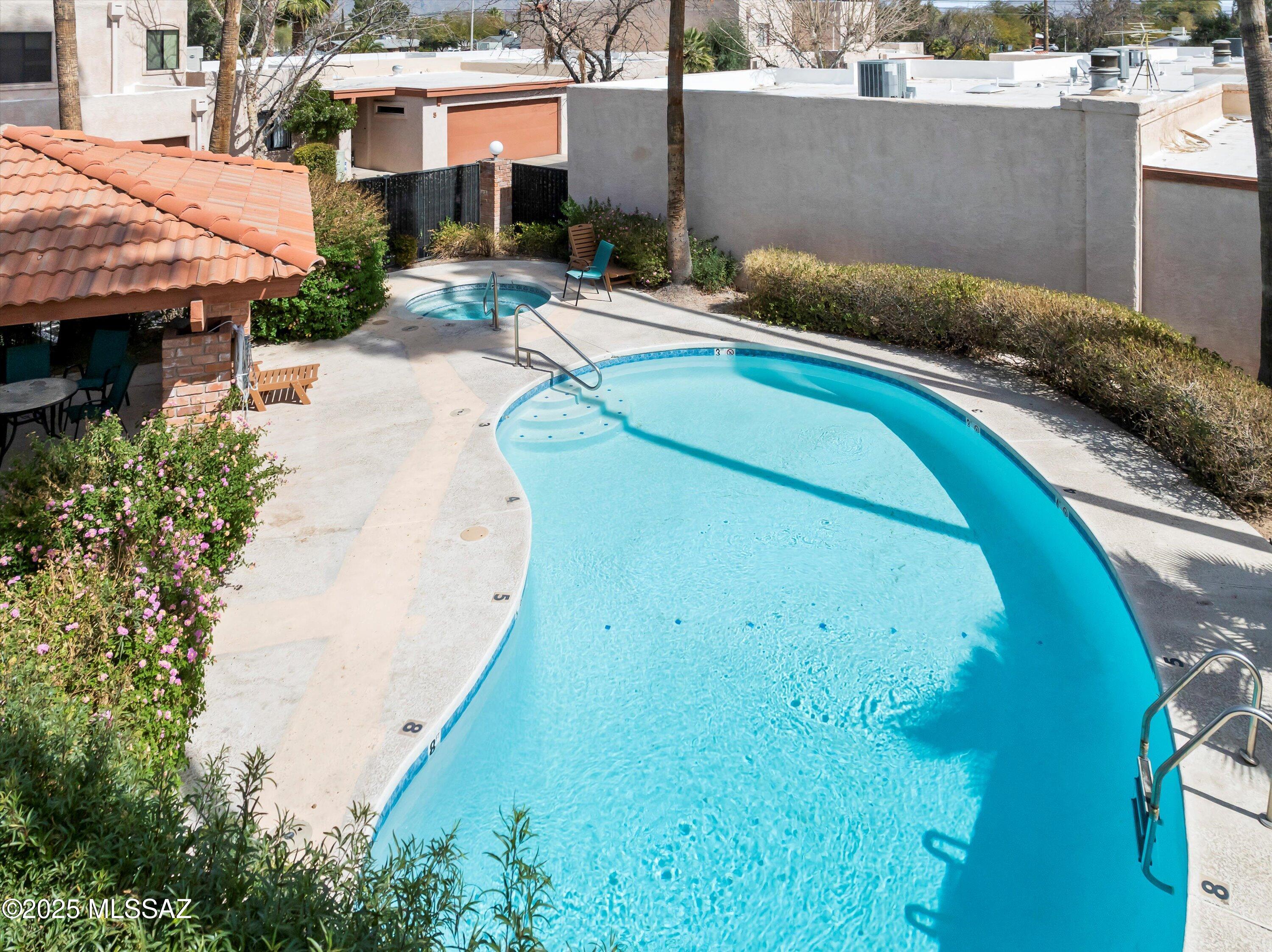 1949 North Swan Road, Unit 32 Tucson, AZ 85712 - Photo 23 of 24 Gallery Image 23