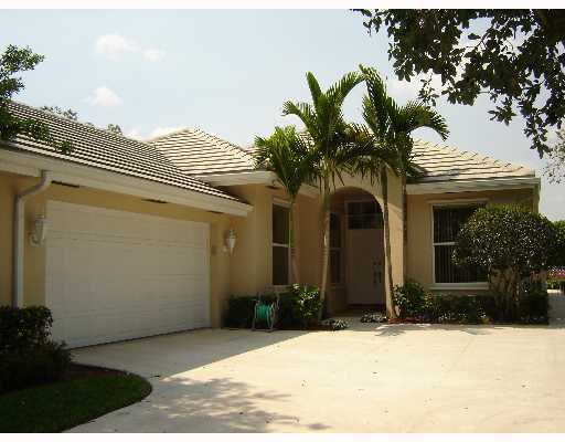 161 Hampton Place Jupiter, FL 33458 - Photo 1 of 6 Primary Photo