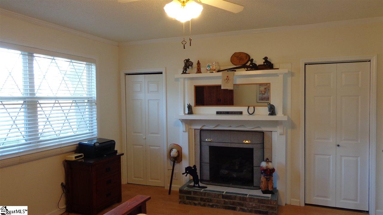 736 Meece Mill Road Pickens, SC 29671 - Photo 3 of 26 Gallery Image 3