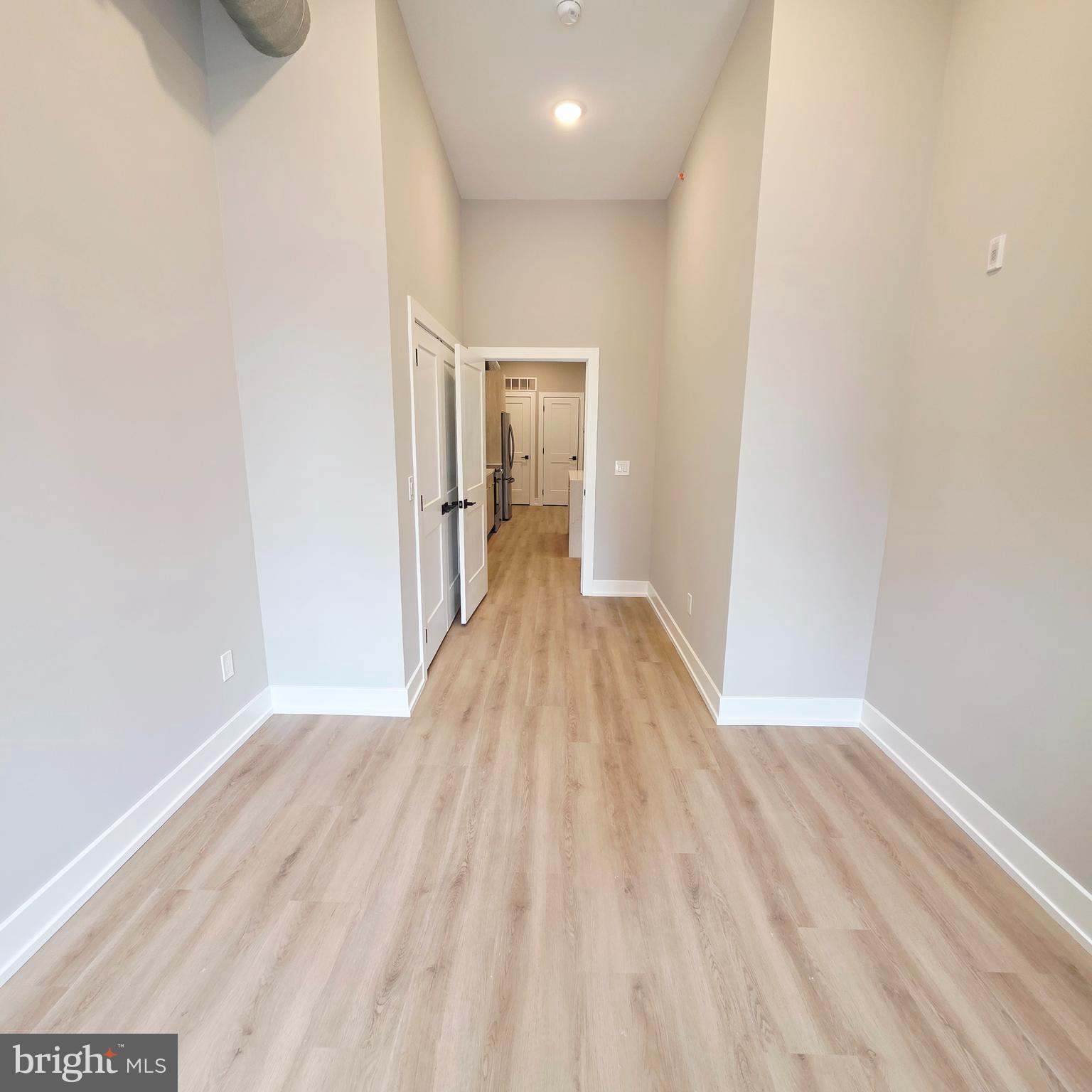 714 Chestnut Street, Unit 6 Philadelphia, PA 19106 - Photo 13 of 16