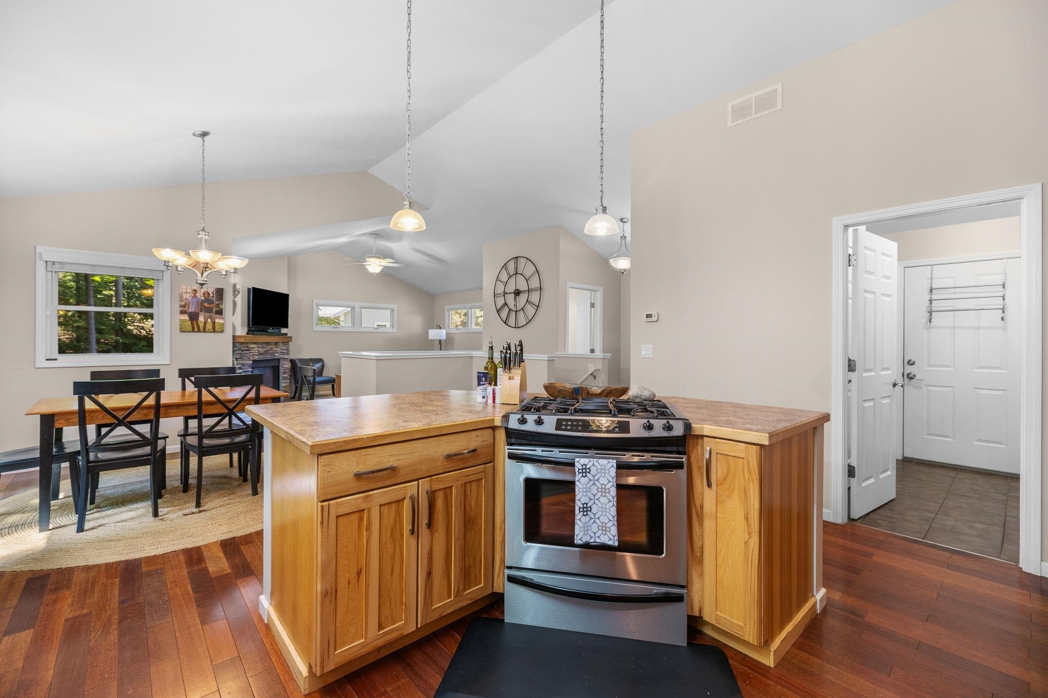 4651 Barnes Road Traverse City, MI 49684 - Photo 20 of 98 Gallery Image 20