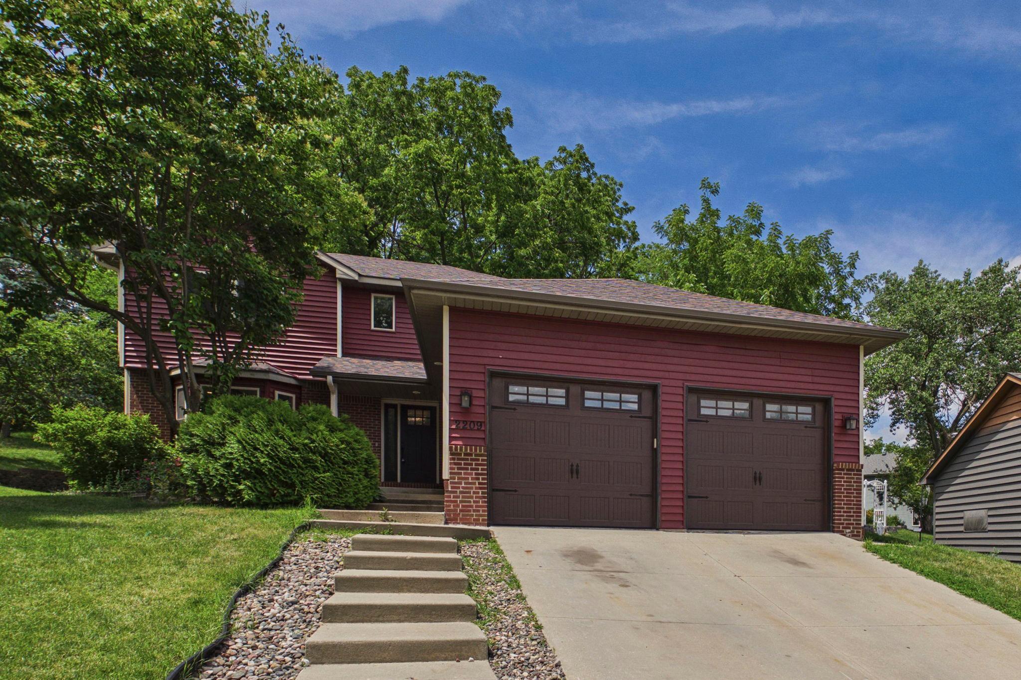 2209 Beacon Drive Southwest Rochester, MN 55902 - Photo 35 of 37