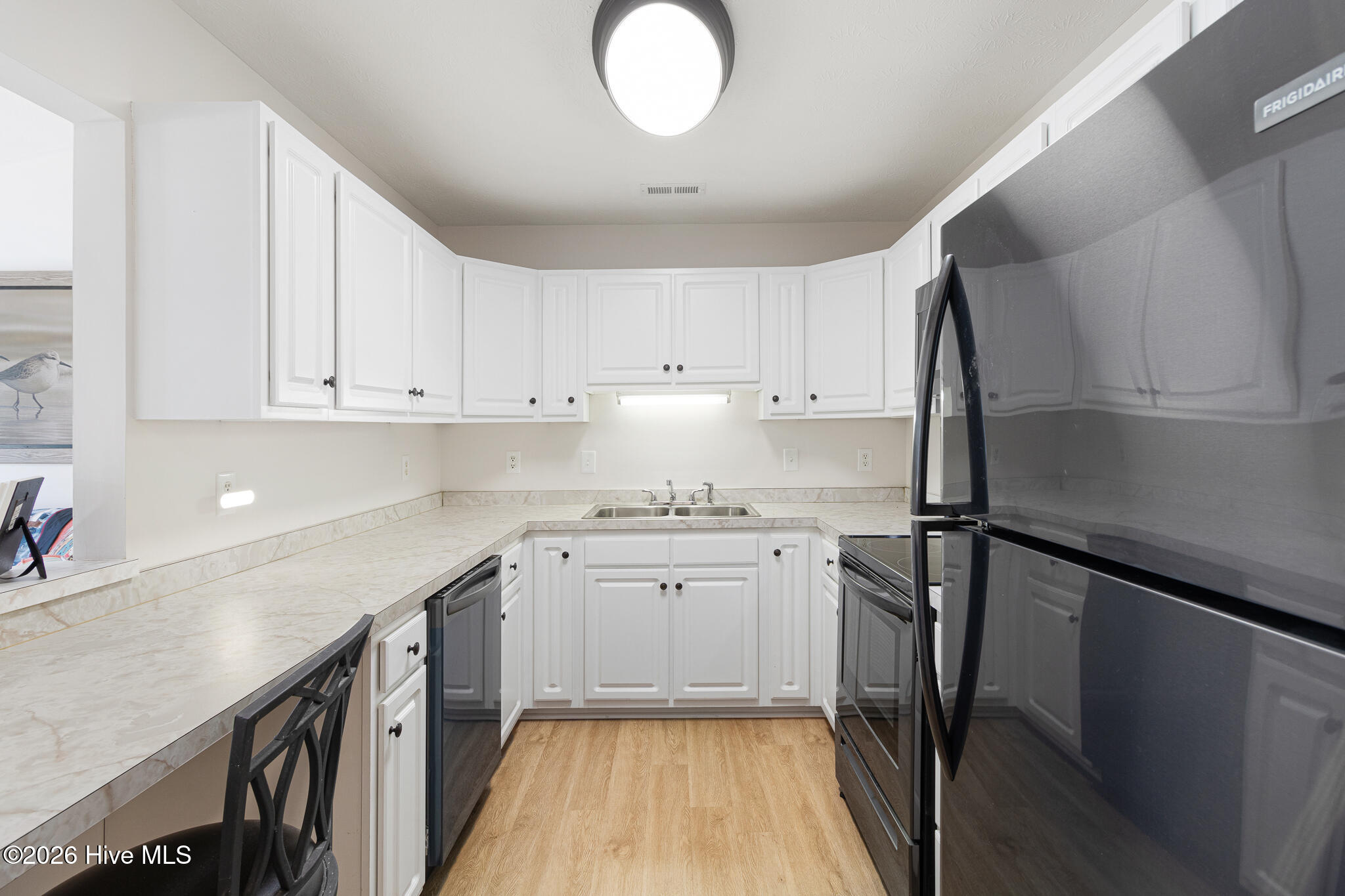 2900 Myrtle Street, Unit 11 ROSEWOOD VILLAGE Morehead City, NC 28557 - Photo 11 of 27 Kitchen