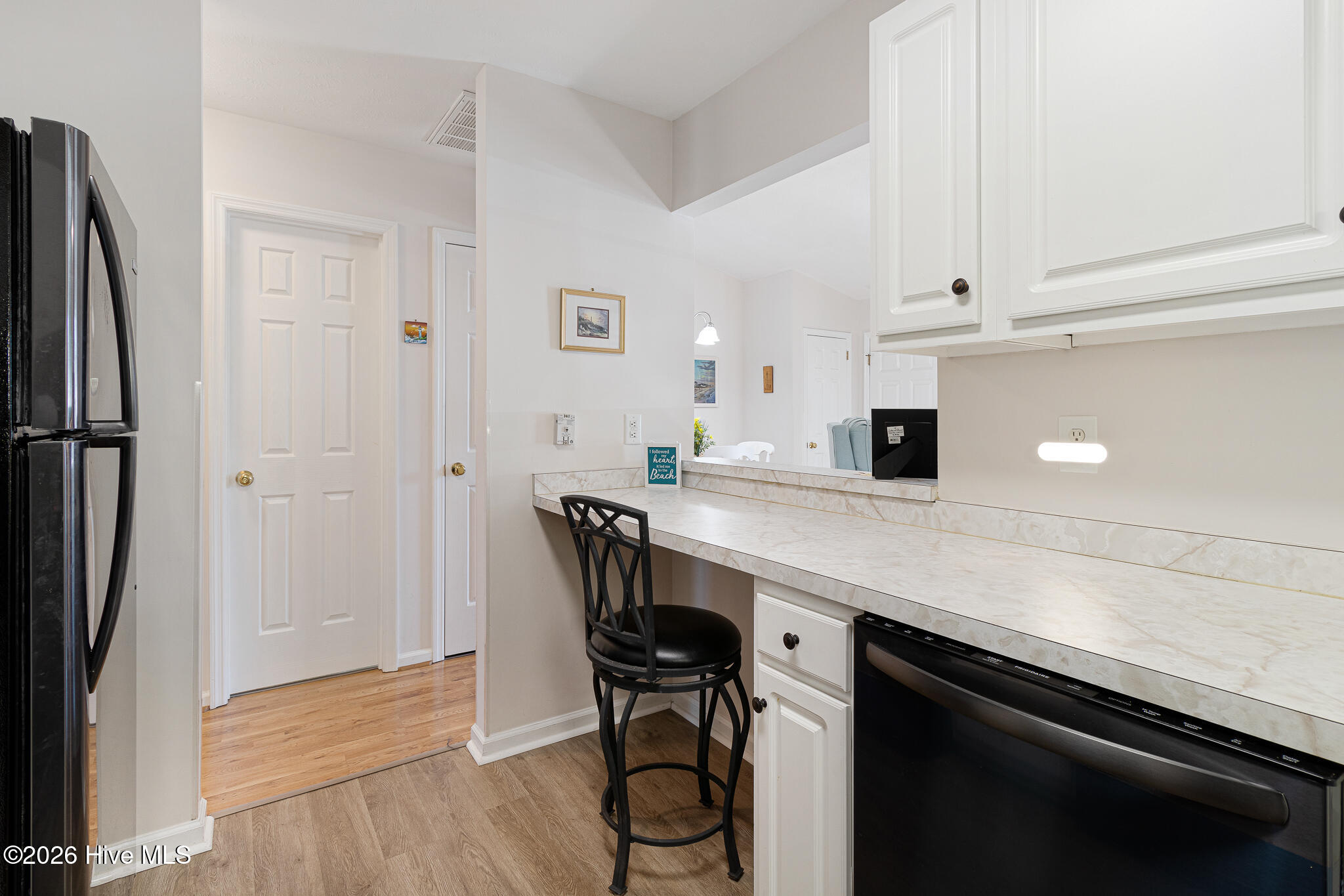2900 Myrtle Street, Unit 11 ROSEWOOD VILLAGE Morehead City, NC 28557 - Photo 12 of 27 Kitchen