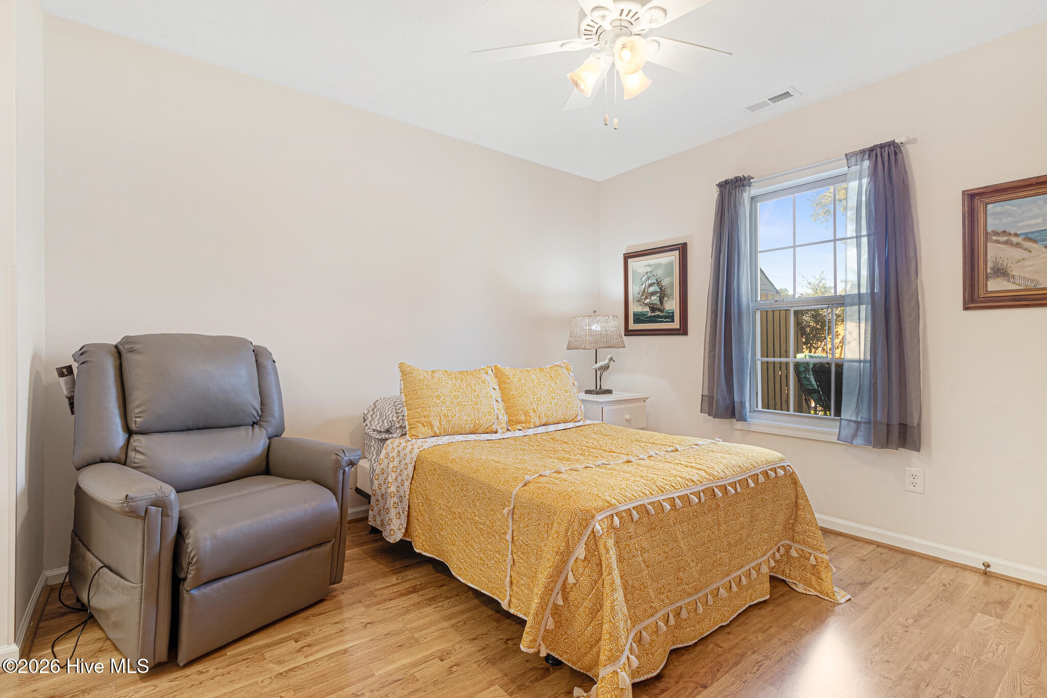 2900 Myrtle Street, Unit 11 ROSEWOOD VILLAGE Morehead City, NC 28557 - Photo 13 of 27 Primary Bedroom