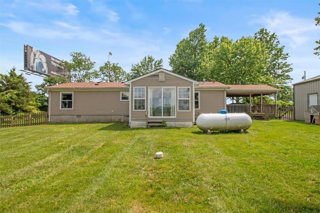 12515 North Outer Road Odessa, MO 64076 - Photo 22 of 27