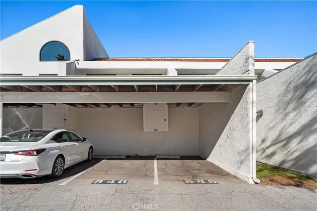 $3,300 | 4724 Park Granada, Calabasas, CA 91302