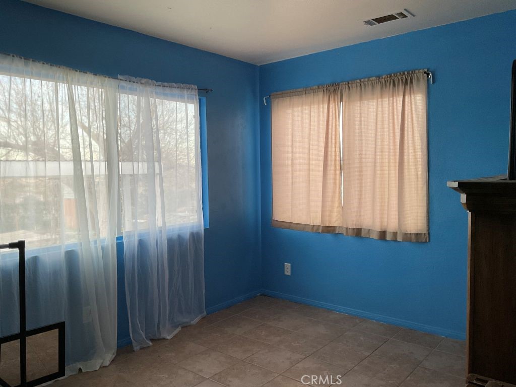 32322 Amber Road Lucerne Valley, CA 92356 - Photo 17 of 27