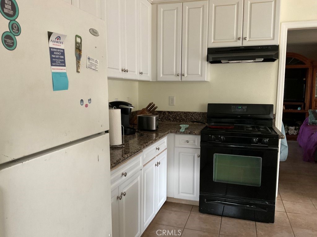 32322 Amber Road Lucerne Valley, CA 92356 - Photo 6 of 27