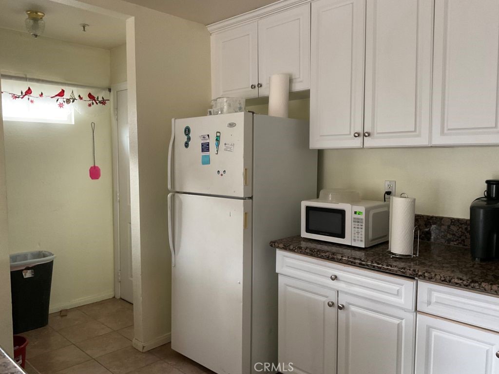 32322 Amber Road Lucerne Valley, CA 92356 - Photo 7 of 27