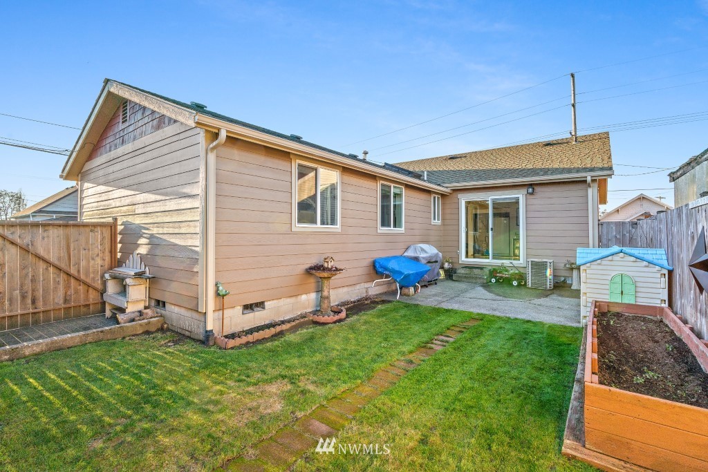 159 Southwest 1st Street Chehalis, WA 98532 - Photo 16 of 18 Gallery Image 16