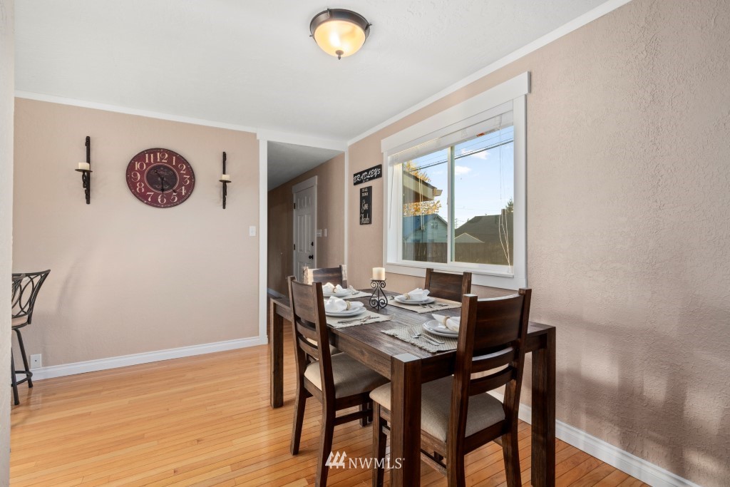 159 Southwest 1st Street Chehalis, WA 98532 - Photo 6 of 18 Gallery Image 6