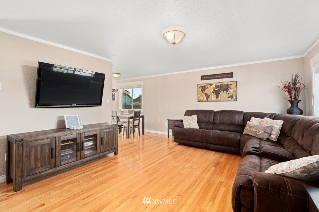 159 Southwest 1st Street Chehalis, WA 98532 - Photo 7 of 18 Gallery Image 7
