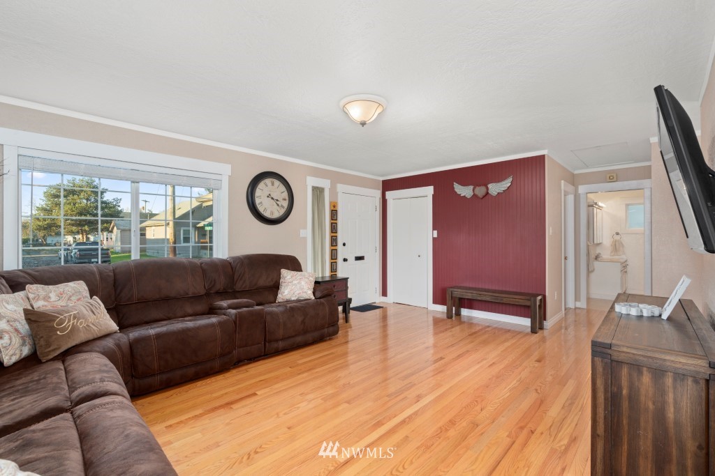 159 Southwest 1st Street Chehalis, WA 98532 - Photo 8 of 18 Gallery Image 8