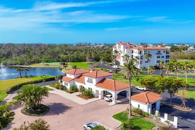 $639,000 | 11120 Hacienda Del Mar Boulevard, Unit F205, Placida, FL 33946