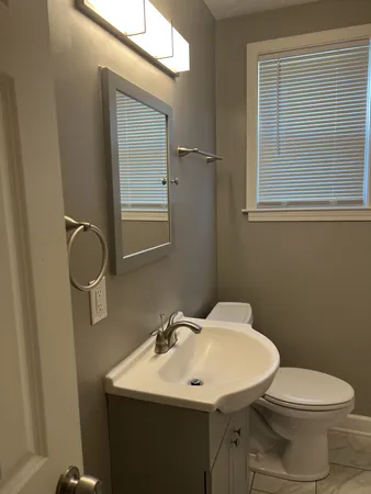 $2,000 | 5925 Carl Place, Nashville, TN 37209