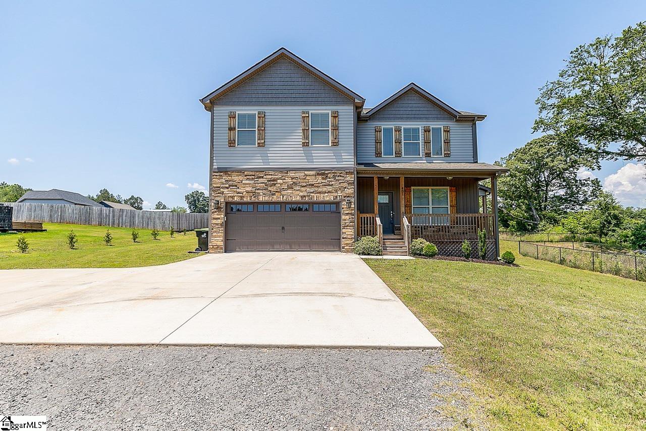 431 Dickson Road Campobello, SC 29322 - Photo 1 of 31