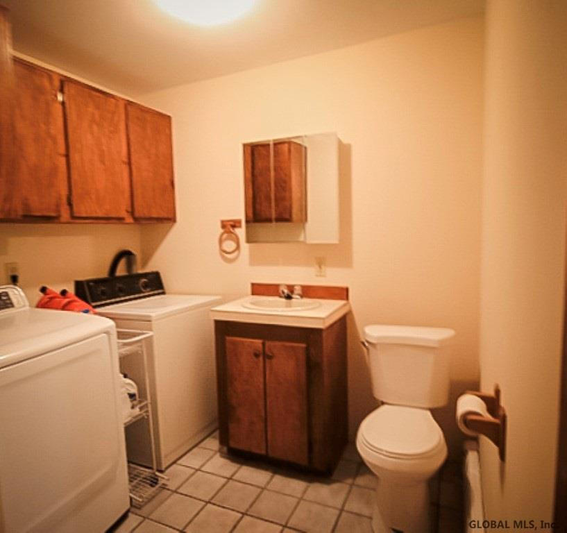 522 Wemple Road Bethlehem, NY 12077 - Photo 18 of 37 Photo 18