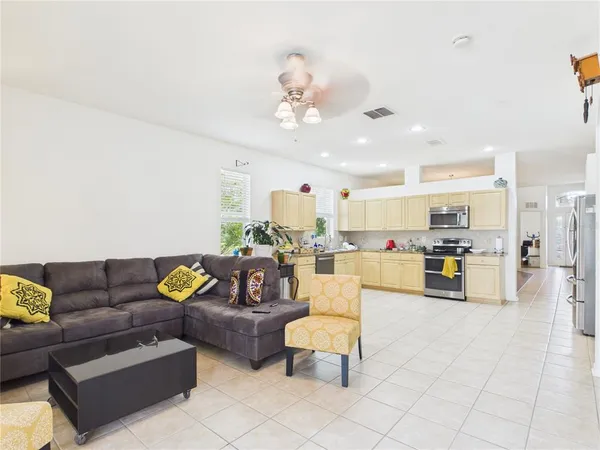 $2,550 | 17353 Lawn Orchid Loop, Land O Lakes, FL 34638