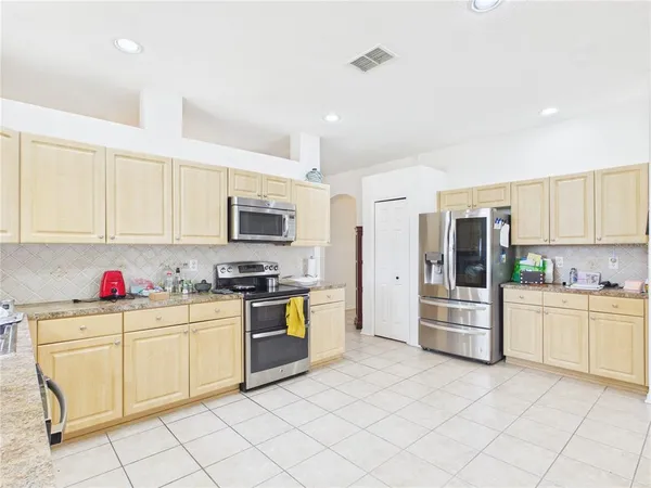 $2,550 | 17353 Lawn Orchid Loop, Land O Lakes, FL 34638
