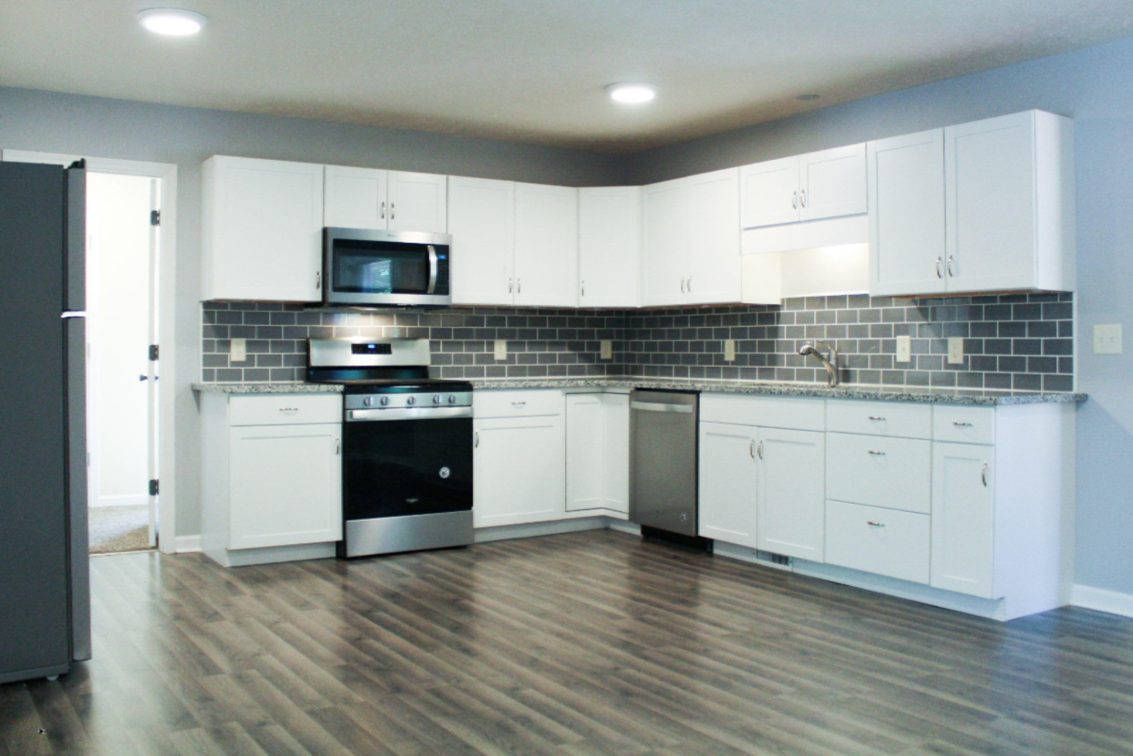 1373 Horton Road Muskegon, MI 49445 - Photo 10 of 36 Kitchen