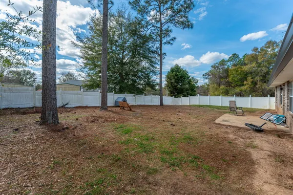 $2,500 | 6100 Saddle Horse Lane, Crestview, FL 32536