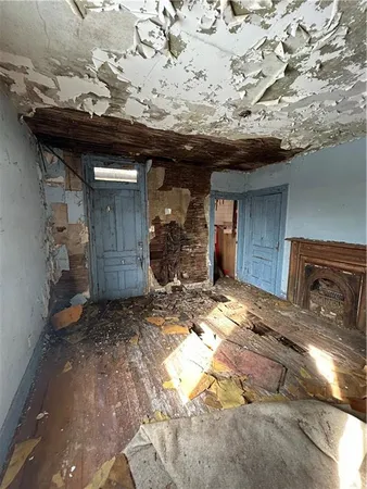 $99,000 | 458 Wyola Street, Pittsburgh, PA 15211