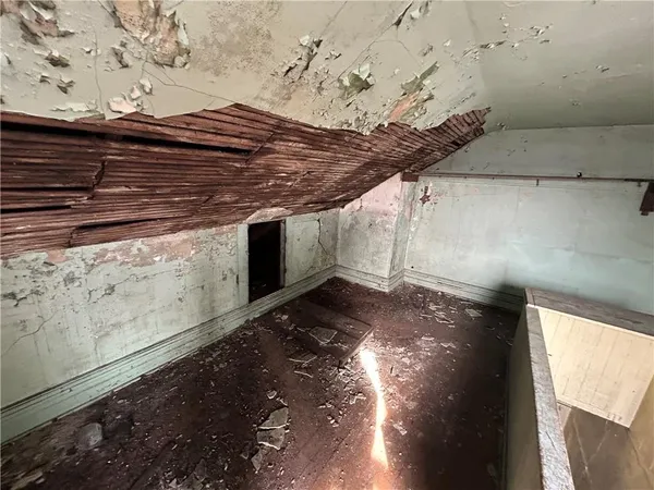 $99,000 | 458 Wyola Street, Pittsburgh, PA 15211