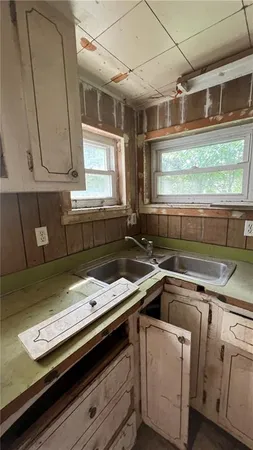 $99,000 | 458 Wyola Street, Pittsburgh, PA 15211