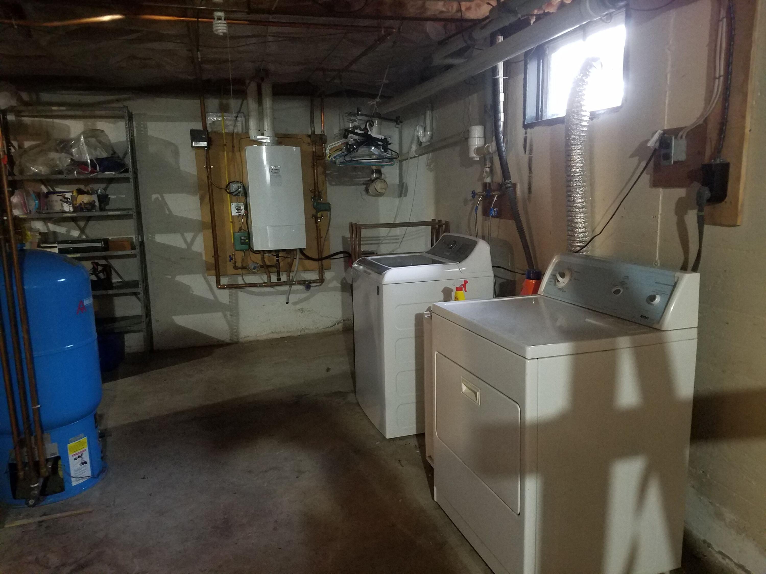 943 North Mountain Road Jefferson, ME 04348 - Photo 30 of 41 Laundry area in basement
