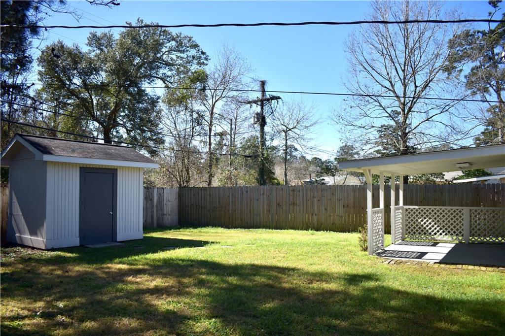 661 Forest Loop Mandeville, LA 70471 - Photo 17 of 18