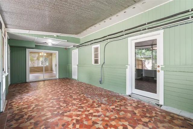 a view of empty room