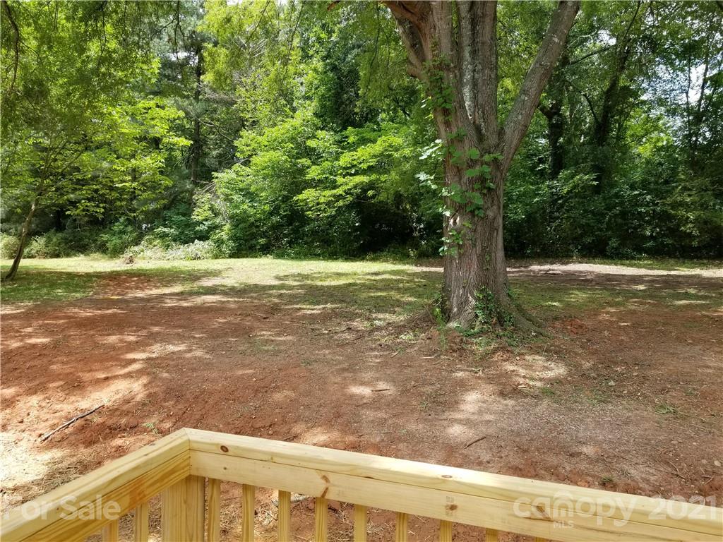 406 North Rutherford Street, Unit 17 Blacksburg, SC 29702 - Photo 14 of 17 Gallery Image 14