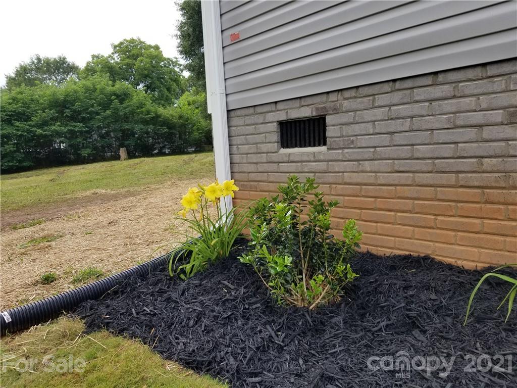 406 North Rutherford Street, Unit 17 Blacksburg, SC 29702 - Photo 3 of 17 Gallery Image 3