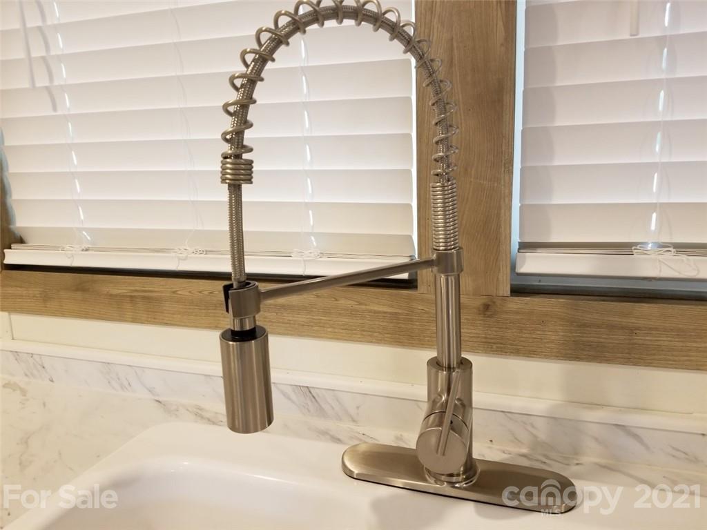 406 North Rutherford Street, Unit 17 Blacksburg, SC 29702 - Photo 7 of 17 Gallery Image 7