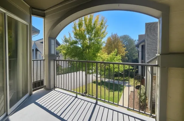 $99,900 | 350 Emerald Forest Boulevard, Unit 4202, Covington, LA 70433