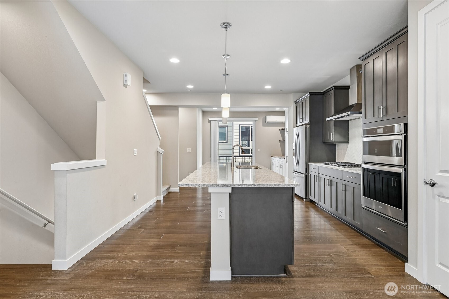 615 238th Street Southeast, Unit D Bothell, WA 98021 - Photo 8 of 37
